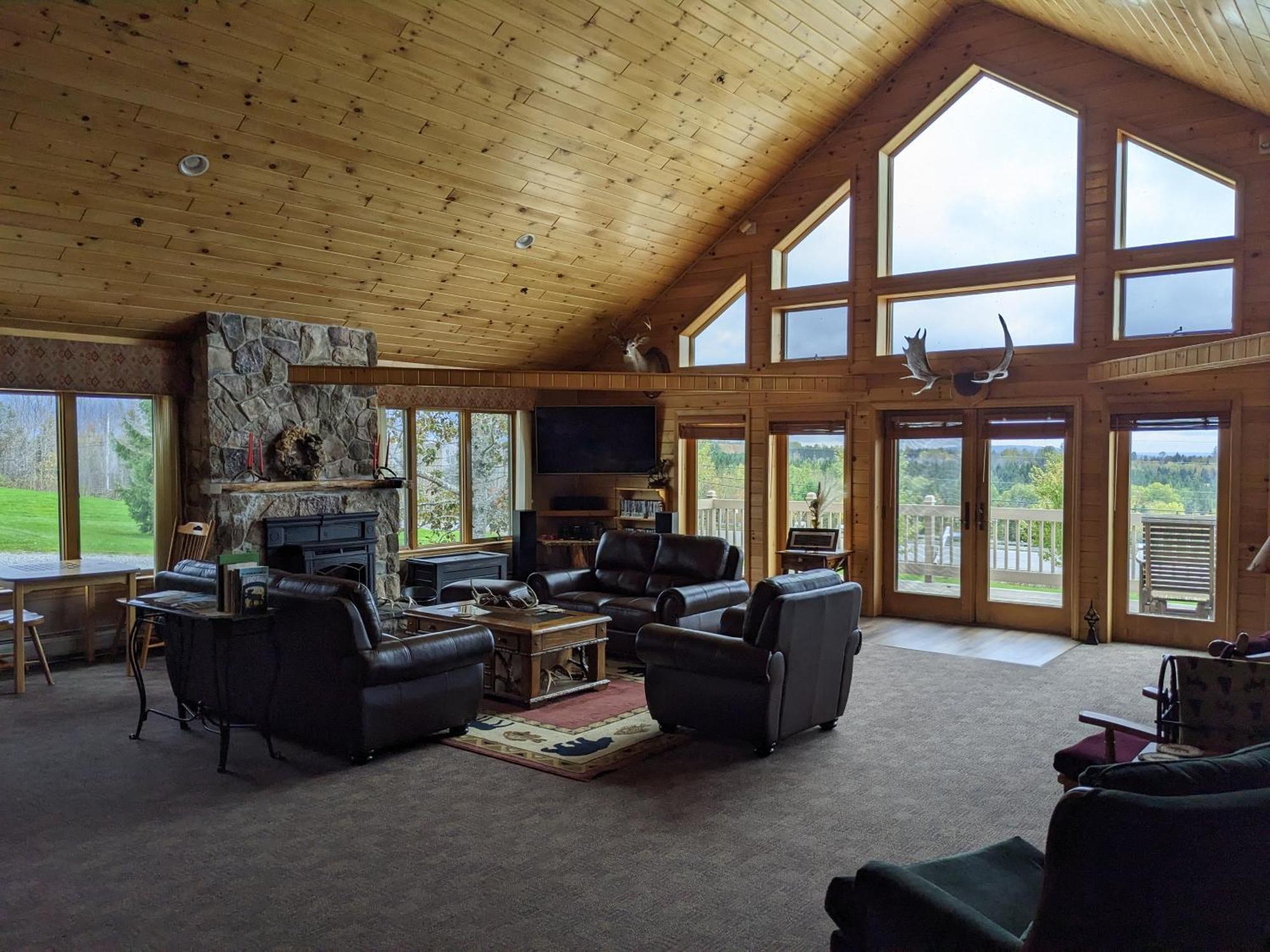 First Settlers Lodge Weston 외부 사진